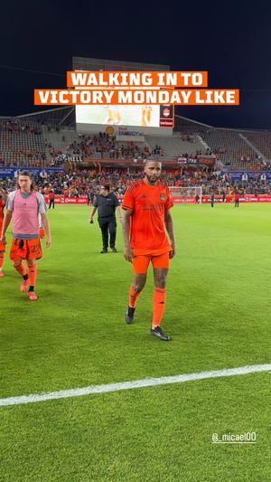 Video post by @houstondynamo on Facebook