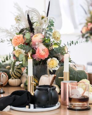 Image post by @sugarandcharm on Instagram