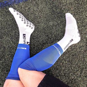 Image post by @tapedesign_socks on Instagram