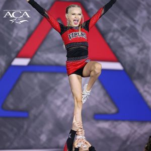 Image post by @varsityallstar on Instagram