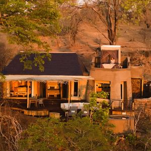 Image post by @chiawasafaris on Instagram