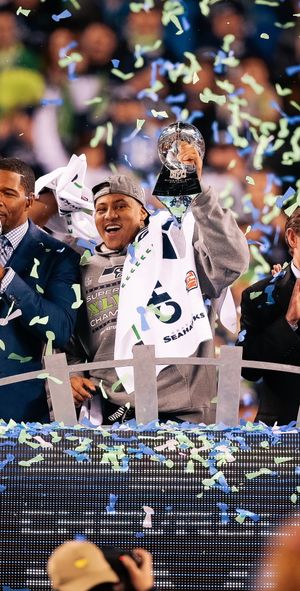 Image post by @seahawks on TikTok