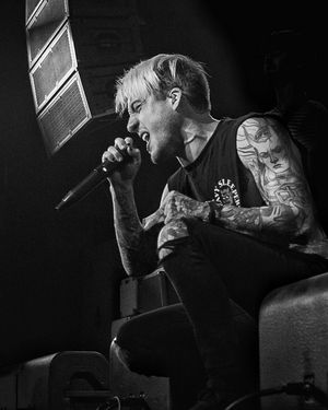 Image post by @1988cophotos on Instagram
