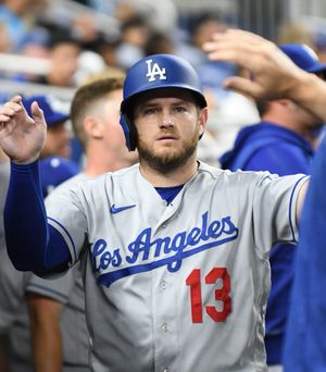 Image post by @LosDodgers on Twitter/X