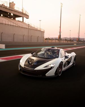 Image post by @bonhamscars on Instagram
