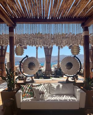 Image post by @thrillist on Instagram