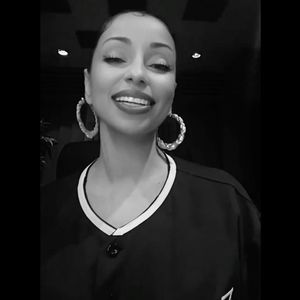 Image post by @myaplanet9 on Instagram