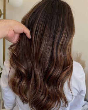 Image post by @behindthechair_com on Instagram