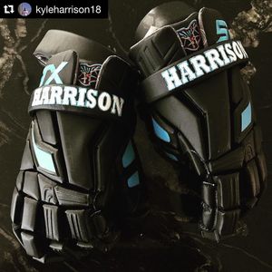 Image post by @stxmlax on Instagram