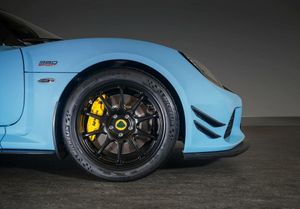 Image post by @lotuscars on Instagram