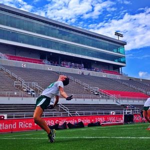 Image post by @carolinacrown on Instagram
