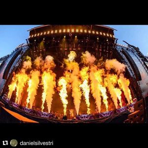 Image post by @itsphilipshouse on Instagram