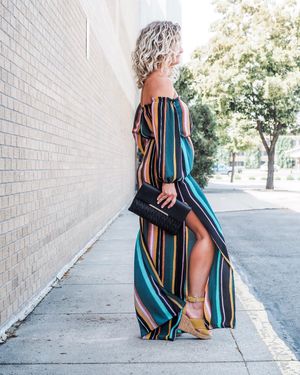 Image post by @shopoutoftown on Instagram
