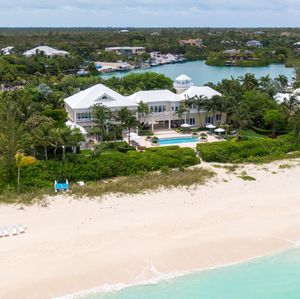 Image post by @christiesrealestate on Instagram