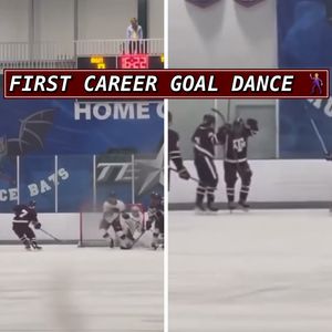 Image post by @collegehockeybuzz on Instagram