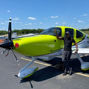 Image post by @p6aviation on Instagram