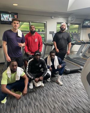 Image post by @tbudcrawford on Instagram