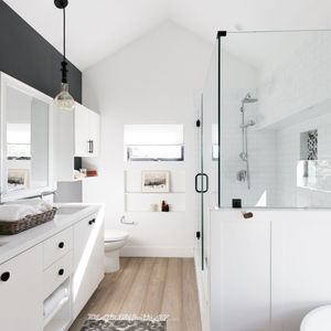 Image post by @rowannewstadtrealestate on Instagram