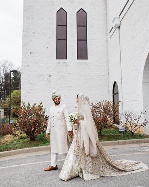 Image post by @thismodernlovephoto on Instagram