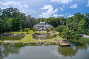 Image post by @christiesrealestate on Instagram