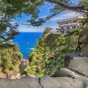 Image post by @christiesrealestate on Instagram