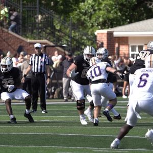 Image post by @lindenwoodfb on Instagram