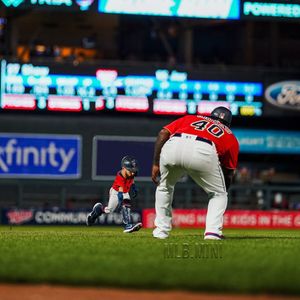 Image post by @mlb.mini on Instagram