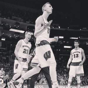 Image post by @samdek7 on Instagram