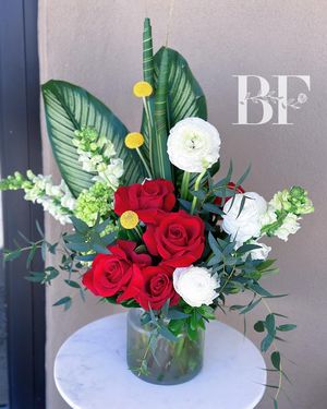 Image post by @bonita_flowers on Instagram