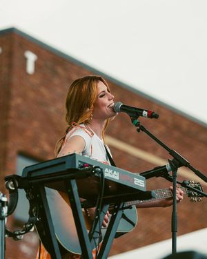 Image post by @sydneysierota on Instagram