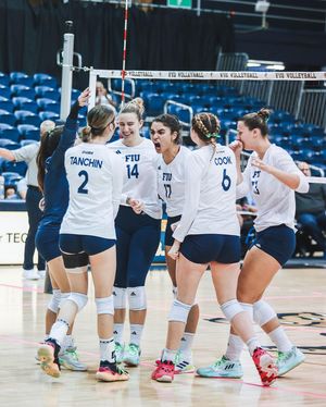 Image post by @fiuvolleyball on Instagram