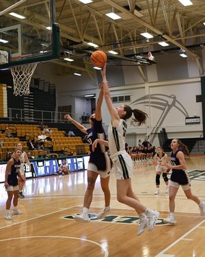 Image post by @miners_wbb on Instagram