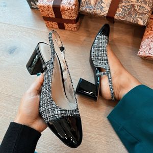 Image post by @dsw on Instagram