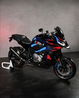 Image post by @bmwmotorradusa on Instagram