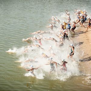 Image post by @cmu_triathlon on Instagram