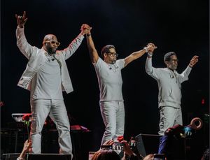 Image post by @boyziimen on Instagram