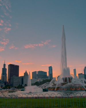 Image post by @exploreschicago on Instagram
