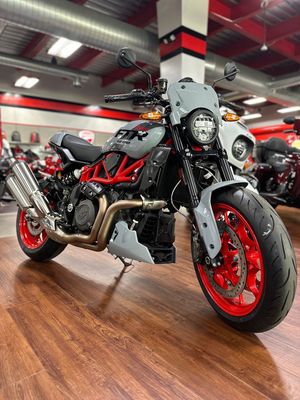 Image post by @motorcyclemall on Instagram