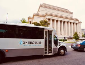 Image post by @gemlimo on Instagram