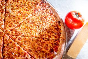 Image post by @parryspizza on Instagram