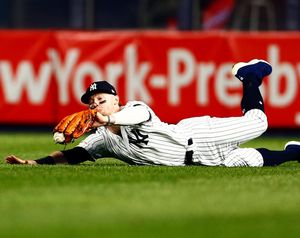 Image post by @bronxpinstripes on Instagram
