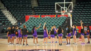 Image post by @niagarawbb on Instagram