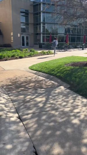 Video post by @Vivs.K1tchen on Facebook