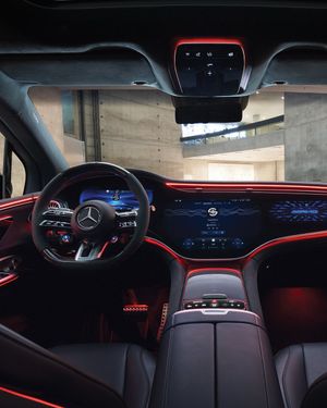 Image post by @MercedesBenzUSA on Twitter/X