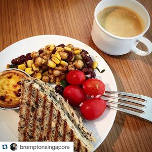 Image post by @cathaypacific on Instagram