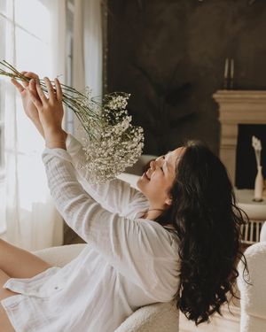 Image post by @thismodernlovephoto on Instagram