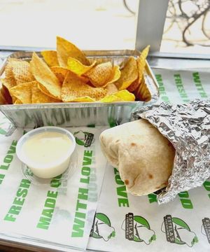 Image post by @estelasfreshmex on Instagram