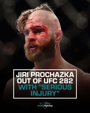Image post by @insidefighting on Instagram