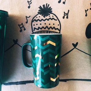 Image post by @starbucks on Instagram