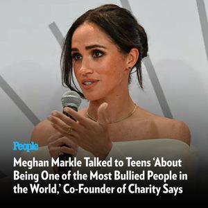 Image post by @people on Instagram